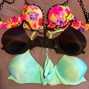 Victorias Secret Bras 34C